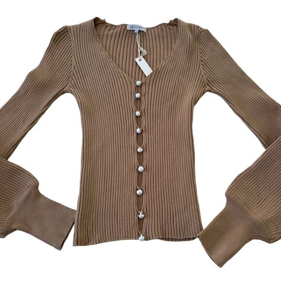 NWT Crescent Neutral Tan Ribbed Knit Balloon Sleeve Blouse, Small - Picture 3 of 7